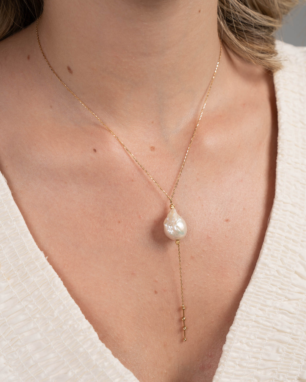 Mother of Pearl and Gold Necklace